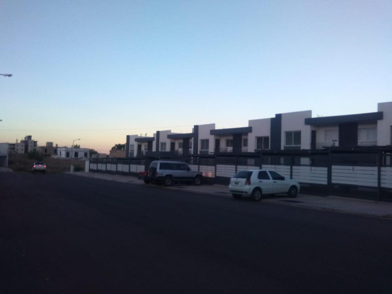 Departamentos Boutique De Disenador " Terraza 26 " - Cochera - Vista A La Montana - Cancelacion Gratuita - Sin Pagar Por Adelantado Мендоса Экстерьер фото