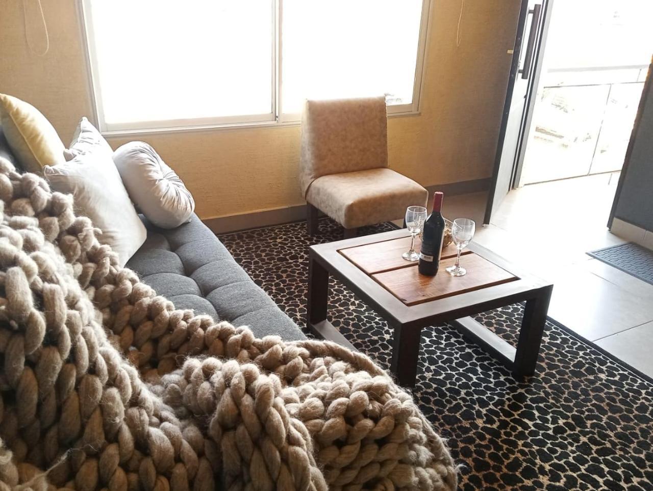 Departamentos Boutique De Disenador " Terraza 26 " - Cochera - Vista A La Montana - Cancelacion Gratuita - Sin Pagar Por Adelantado Мендоса Экстерьер фото